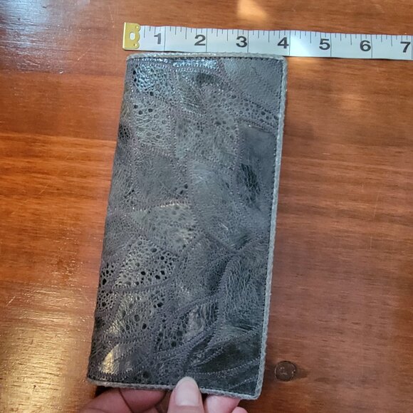 Cora Jacobs Collection Gray Leather Wallet - Picture 6 of 14